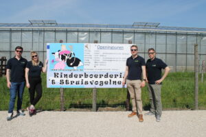 Struisvogels, pannenkoeken en lachende gezichten